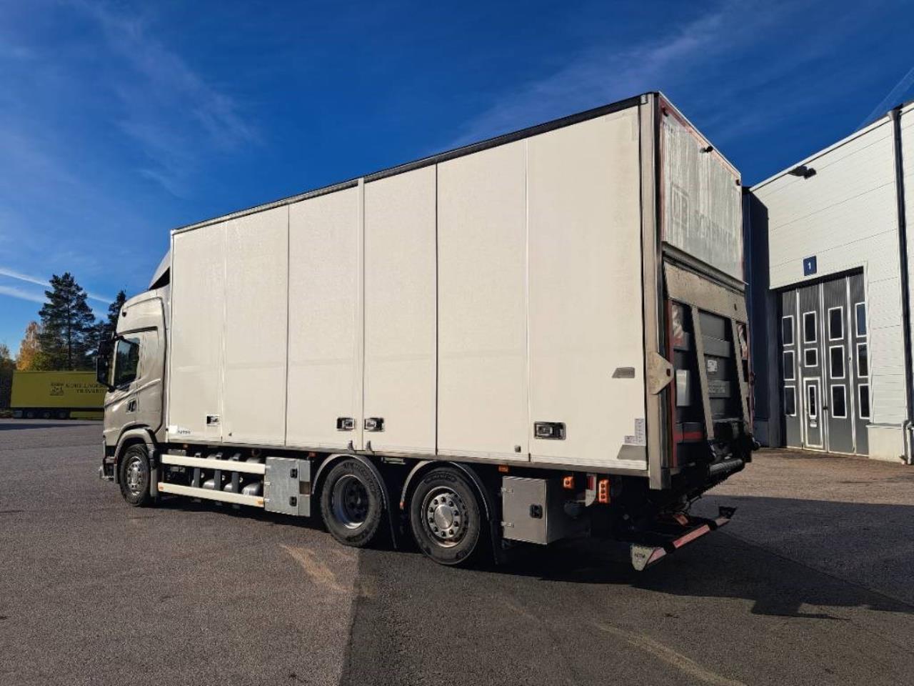 Scania R410 6X2*4 CBG 2024 - Sk&aring;p