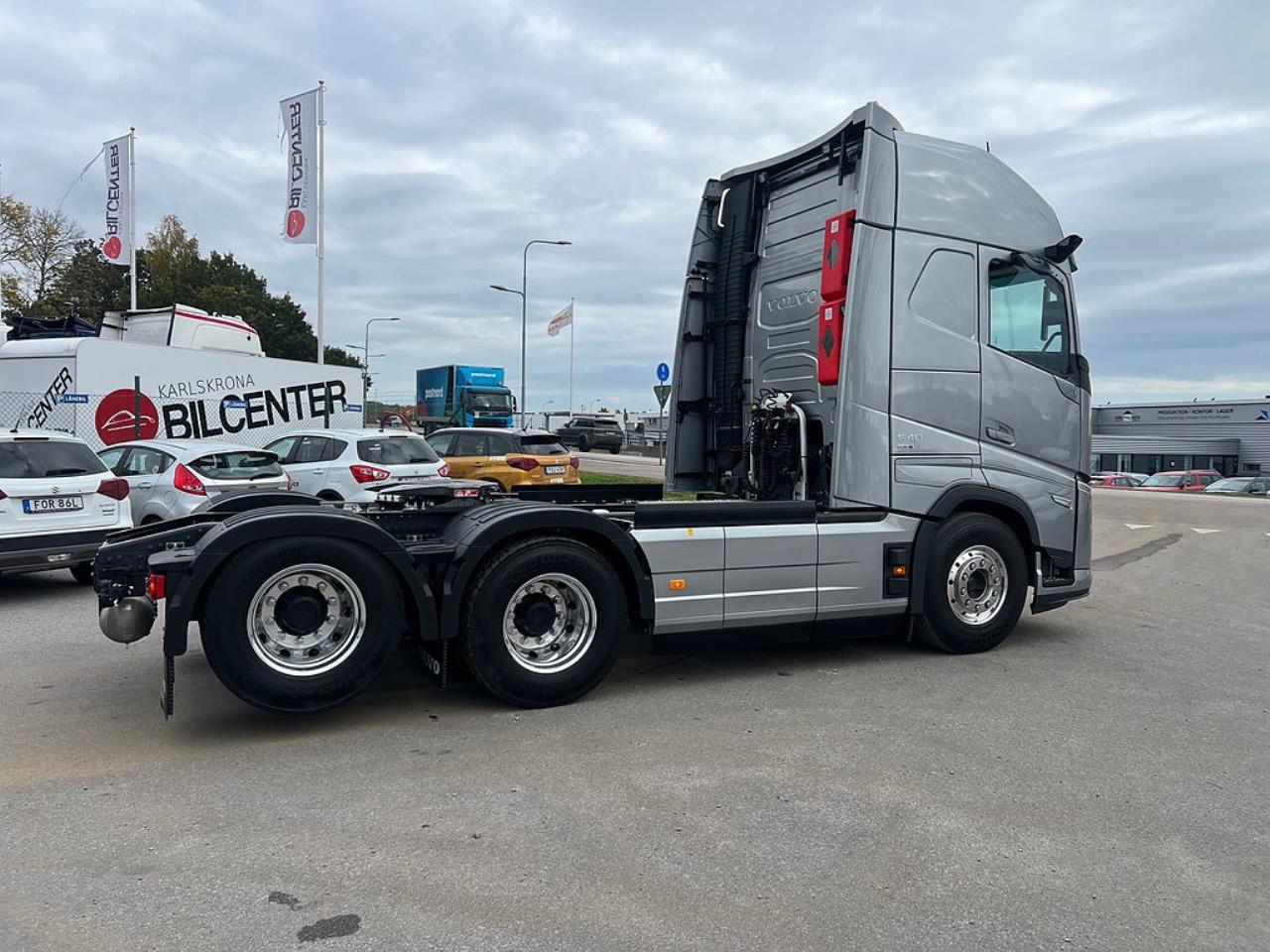 Volvo FH13 540 6x4 Aero Dragbil Lyftbar Tandem Axel, Retarder 2025 - Dragbil