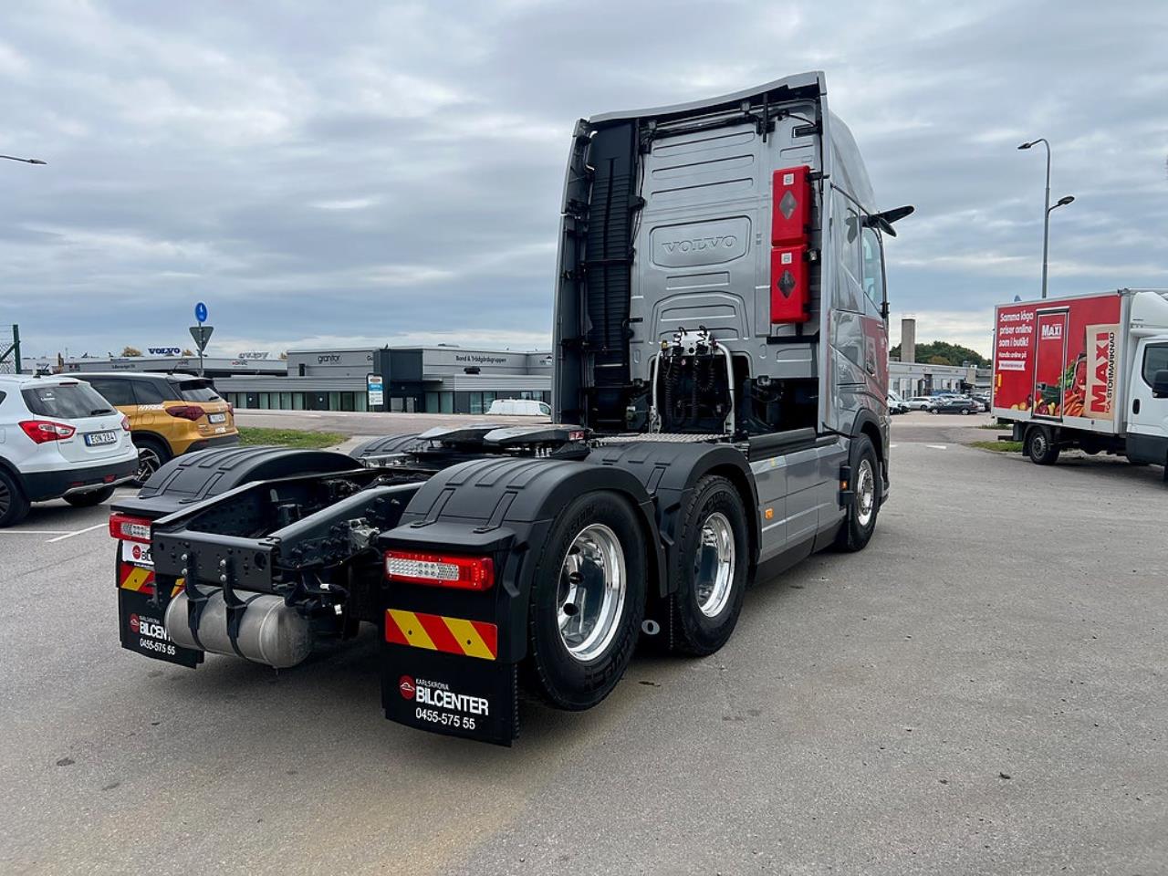 Volvo FH13 540 6x4 Aero Dragbil Lyftbar Tandem Axel, Retarder 2025 - Dragbil
