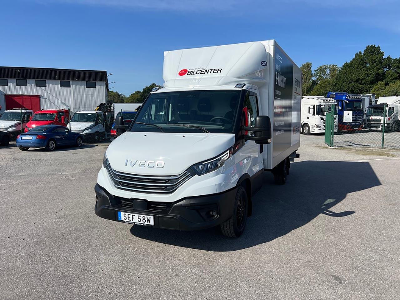 Iveco Daily 35S16 Hi-Matic Skåp & Lift 2026 - Övrigt